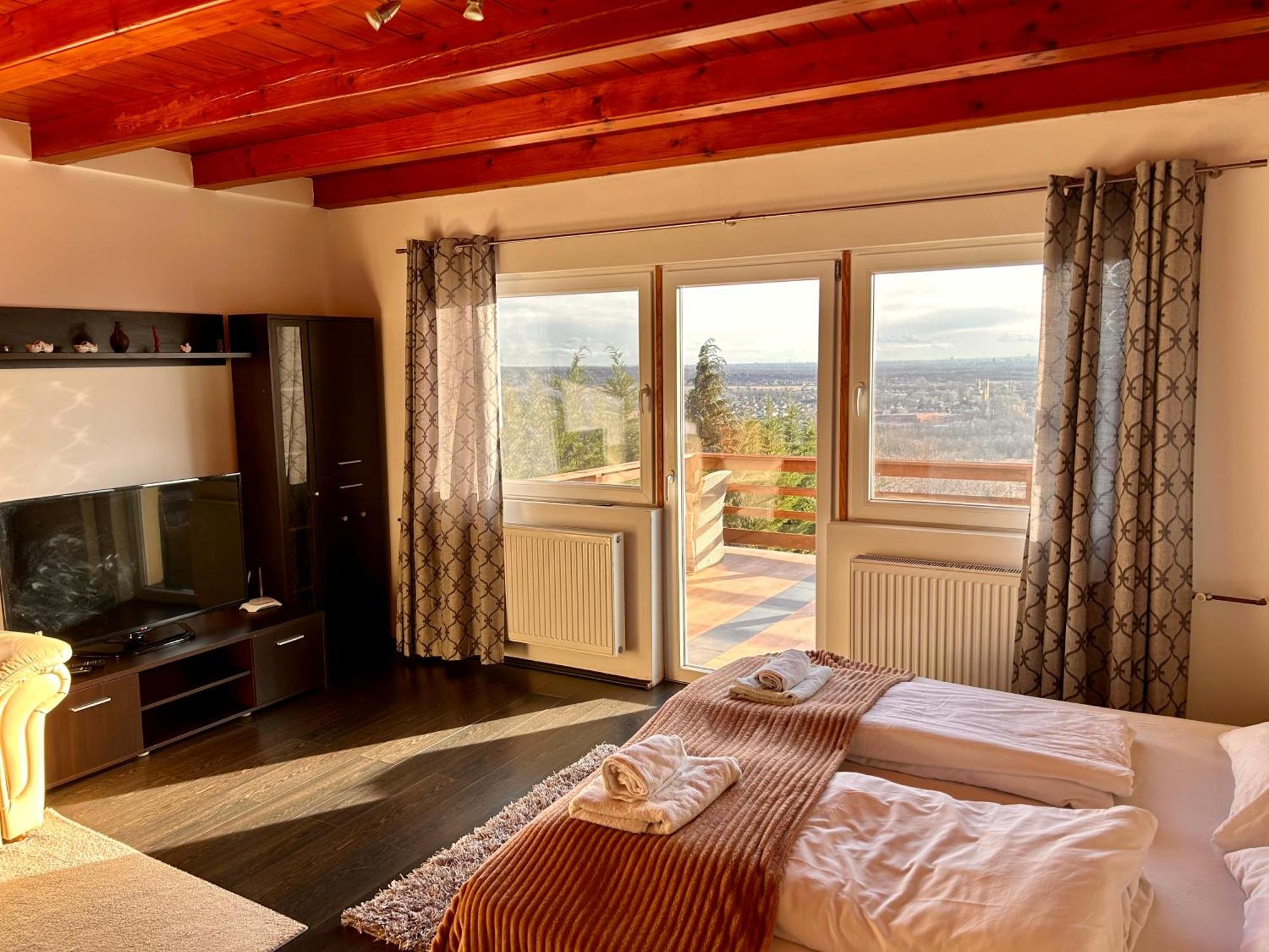 Villa Somlyo Fot Ngoại thất bức ảnh